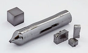http://audiophilereview.com/images/220px-Tantalum_single_crystal_and_1cm3_cube.jpg