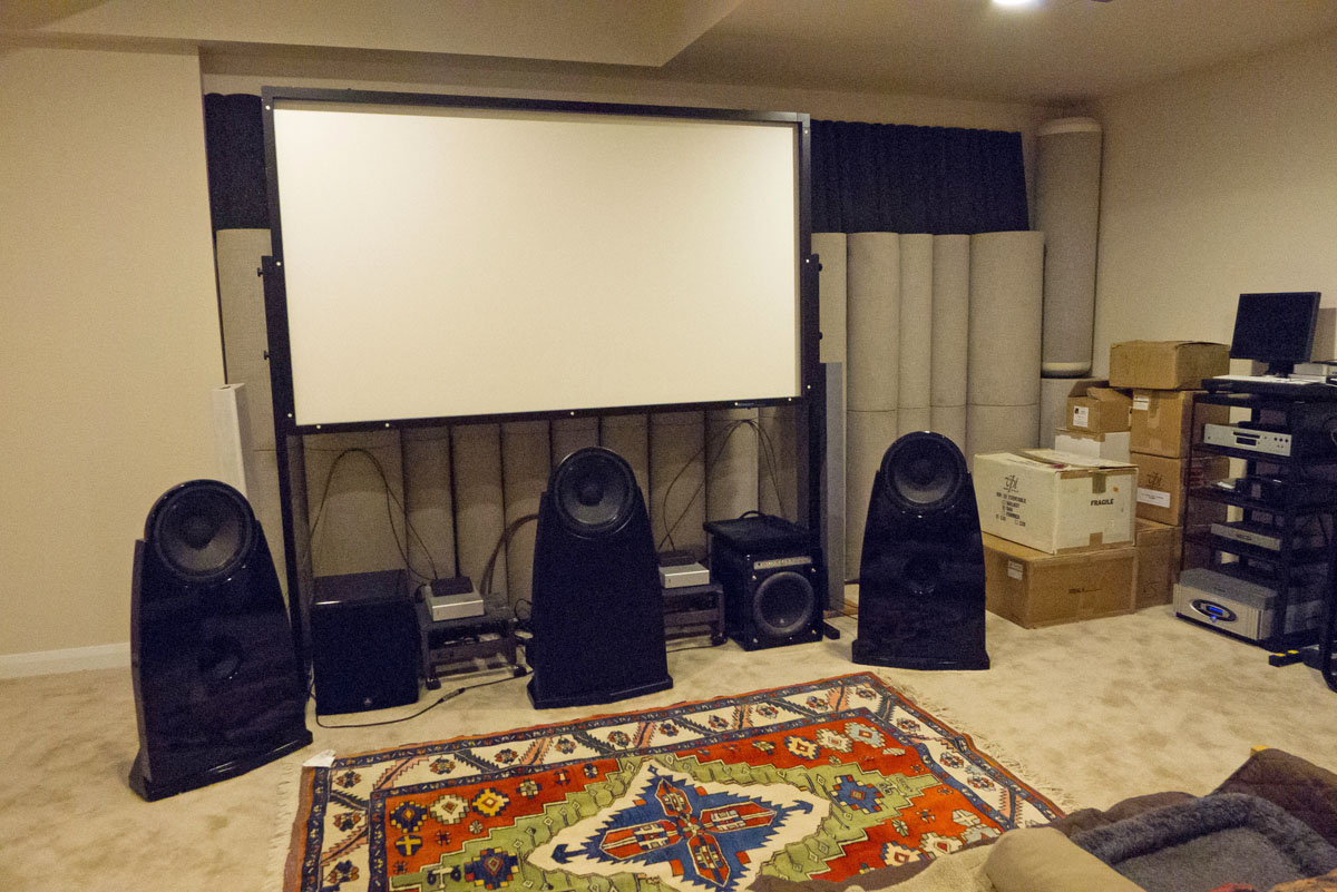 http://audiophilereview.com/images/main_room1.jpg