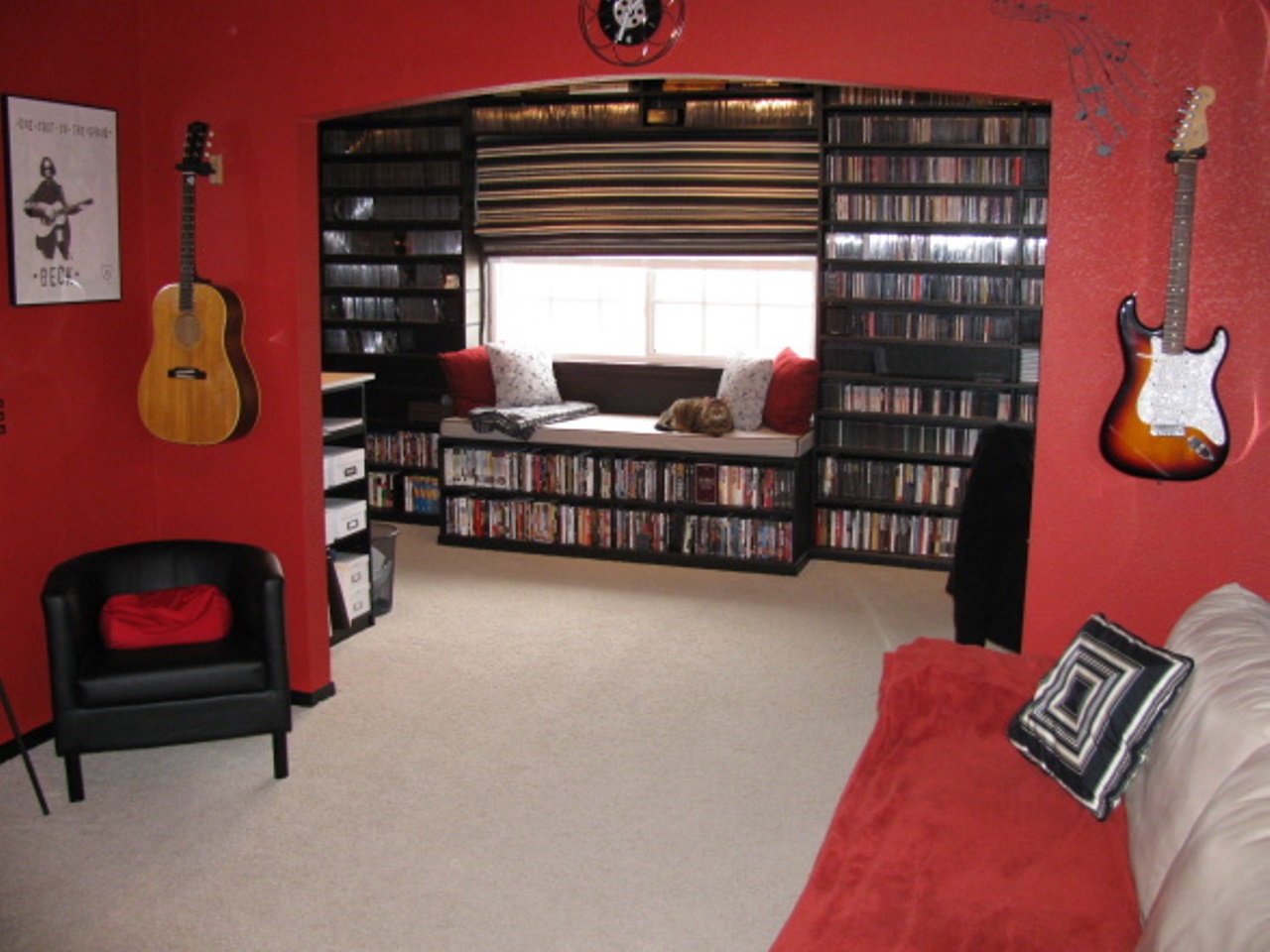 http://audiophilereview.com/images/roon2.jpg